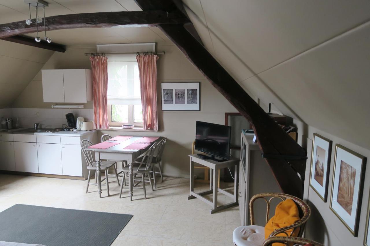 B&B / Studio De Druivelaar In Hartje Kluisbergen ภายนอก รูปภาพ